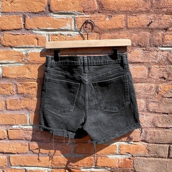 Gap High-Rise Distressed Denim Shorts in Washed Black Petite 25 PXS - Picture 2 of 3
